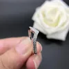 Pierścienie klastra AU585 0,33ct okrągłe cięcie D VVS1 MOSSANITE Wedding Połącz Solid 14K Białe Złotne Pierścień dla kobiet Tampled R043