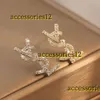 Stud 18k Gold Plated Austrian Crystal Letter Stud örhängen för kvinnor Europeiska och populära enkla örhängen smyckesdesignerörhängen bröllop brud smycken gåva 2024