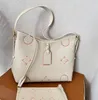 2024 NUOVE donne di design di lusso della Via Lattea Serie Borsa baguette al latte alla fragola Borsa a tracolla Borsa a tracolla da donna di colore da sogno # 1234557