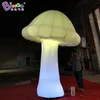 6mh (20ft) met blazer Aangepaste simulatieplanten opblaasbare paddestoel met licht speelgoed sportinflatie kunstmatige schimmel voor feestevenement decoratie