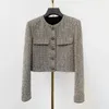 Blazer in tweed intrecciato con filo luminoso da donna chic Cappotto autunno corto in tessuto OL Cardigan a vita alta monopetto Giacca Abrigos 240226