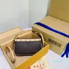 멀티 컬러 Pochette Accessoires 갈색 파우치 숄더백 크기 22*13cm