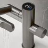Küchenarmaturen 2024 Mode Weiß Becken Wasserhahn Deck montiert Wasserfall Badezimmer Schiff Waschbecken Mischbatterie Einhand Kaltes Wasser