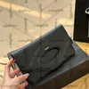 24C Mulheres Flod 31 Clutch Woc Carteira Bolsas para festa à noite Suporte para cartão de telefone Bolsa com zíper Bolsa de metal dourado Hardware Matelassê Corrente Crossbody Bolsa de ombro 25X14CM