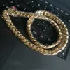 Pendanthalsband 316L Rostfria smycken 18K Guldpläterad polerad Miami Cuban Link Halsband Punk 15mm Curb Chain Double Safety Clasp 18inch-30inch 240302