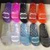 Feel Summer Mens Flat Jelly Slides Chinelos de luxo Marca Designer Sandálias Claras para Senhoras Carta de Frutas Mulheres Transparentes Sandálias de Cristal Sliders de Borracha Mulheres