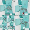 Luxus Designer 19mm Blaue Herz Halskette Damen Verpackung Edelstahl Mode Anhänger Schmuck Geschenk Freundin Großhandel Drop Deliv Dhxeg