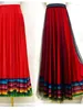 Scena zużycia Tybetańska sukienka taneczna etniczna Xinjiang Squirt Duża huśtawka połowa długości