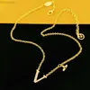 Halsband guldhänge smycken set designer för kvinnor hänge halsband diamant studörhängen charm armband g lyx kedja halsband juvelery set 238046c 240302