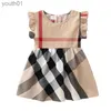 Grundläggande casual klänningar Baby Girls Princess Dresses Barn ärmlös Vest Dress Cotton Children Plaid kjolar flicka kjol 1-7 år 240302