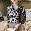 Kvinnors blusar Autumn and Winter High-end Foreign Style Zebra Print Shirt Franska damer Långärmad polo krage Chiffon Dot Mönster