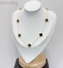 Collares Colgante clásico Collar de trébol 4/Flor de cuatro hojas Chapado en oro de 18 quilates Fiesta de boda Madres Regalo de Acción de Gracias Diseñador Joyería Niñas Regalo 240302