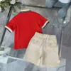 Chándales de moda, conjunto de camiseta para bebé, ropa de diseñador para niños, talla 90-150 CM, camisa POLO roja alegre para niño y pantalones cortos con letras impresas 24 de febrero de 2020