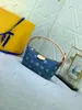 M46836 Ny lyxdesigner denim handväskor förföljer stor kapacitet shoppingväska kvinnor män totes reser nya mode axelväskor crossbody blue canvas sac carry all