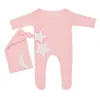 Barboteuses Nouveau-né barboteuse ensemble pieds tricotés ajouter un chapeau endormi 2 pièces/ensemble mignon bébé pographie accessoire M2997 livraison directe enfants vêtements de maternité