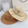 Brim Wide Hats Bucket Summer Womens Designer Hat Fashion Sunhat Brand Chain Flat Grass Braid Sun 2 Colors 240302