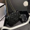 Yeni 24c tasarımcı mini flep çanta yıldız para para çanta aynası calfskin metalik buzağı pembe altın şeridi metal deri crossbody kadının lüks omuz çantaları