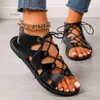 Sandały z paskiem mody 2024 Off the Market Nowe plażę noszą rzymskie buty damskie rzymskie butę damską 36-43 czeski styl