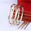 braccialetto di gioielli firmati braccialetto di moda donna uomo gioielli firmati oro acciaio inossidabile braccialetto di lusso design uomo fascino per unghie coppia bracciali braccialetti regalo