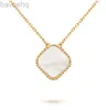 Halsband Fyra Pendant Leaf Clover Halsband Designer smycken 18 Styles Heart Gold Silver Rose Plated Link Chain White Green Red Lucky Flower Mother of Pearl 240302