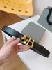 Ceintures Designer Internet célébrité ceinture en cuir pour femme lettre pression bord correspondant conseil tempérament décontracté fermeture à la taille ceinture pour femme TNNH