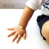 DOREMI Bracelet en or bijoux pour bébé Bracelets de nom personnalisés breloque en or enfant ID Bracelet en acier inoxydable enfants bracelets de plaque signalétique personnalisés 2254J