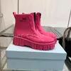 Kvinnor Rain Boots Designer Triangel Logo Ankle Boots Eva Rubber Platform Rainboots Brown Bright Pink Black Luxury Shoes Sneakers 35-40