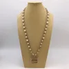 Jesienna i zimowa łańcuch swetra C Designer Naszyjnik dla Lady Pearl Chains Marka Gold Crystal Luxury Jewelry Cclies Kobiet długi łańcuch 453