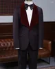Abiti da uomo 2024 di alta qualità personalizzato ampio scialle bavero scarlatto e smoking dello sposo moda slim fit 2 pezzi (cappotto pantaloni)