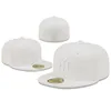 Unisex hazır stok takılmış kapaklar beyzbol şapkaları tüm takım nakış güneşi kapalı biyasası erkekler için düz zirve kadınlar için tam kapalı boyut 7-8
