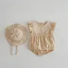 Комплекты одежды Летний комплект из 2 предметов для маленьких девочек: боди с развевающимися рукавами, шляпа от солнца, однотонный треугольный костюм для скалолазания для малышей 0-24 мес.