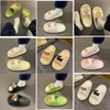 2022 Fashion Cotton Slippers Men Femmes Bottes de neige chaudes décontractées usure intérieure extérieur