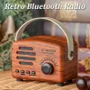 Haut-parleurs Rétro Mini Radio FM Récepteur FM Classique Haut-Parleur Bluetooth Vintage Basse Lourde Caisson de Basses Lecteur TF Radios Rechargeables pour Cadeau