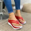 Sandalen Vrouwen Wiggen Slip Slippers Strand Sandalen Schoenen Indoor Outdoor Chunky Sandalen Sandalias Mujeres 2023 Nieuwe T240302