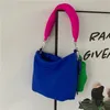 Moda Colori a contrasto Qualità Piumino Borsa in tessuto Spazio Cuscino Cuscino Borsa a tracolla quadrata per borsa da donna Sac 240226