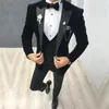 Herrenanzüge Slim Fit Männer für Hochzeit Bräutigam Smoking 2024 spitzes Revers Samt Mode Blazer 3 Stück Anzug Jacke Weste Hosen Custom