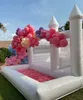 Partihandel pvc jumper uppblåsbar bröllop vit studs kombination med glid och kulgrop hoppande säng studsande slott rosa