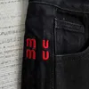Kvinnors jeans designer 24 nya röda broderade bokstäver på sidan, smala raka ben denim byxor för kvinnors mode 9gz2
