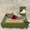 Casual schoenen platform sneakers slang designer schoenen lederen mannen dames aardbei comfort aas bijen strepen schoen heren sporttrainers tijgergrootte 35-45