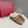 2024 Kobiety Kobiety Naturalne krowy zamszowe buty Viv Winter Fur Flats Crystal Bluckle wełniana platforma luksusowa buty okrągłe palce zapatillas mujer rv