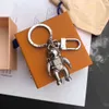 Keychains 2019 hot brand famous design astronaut fashion men womens box 240303