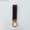 Keychains Lanyards Wholesale Buckle Desginer Keychains 2022 Fashion Handmade Leather Accessories With box dust 240303