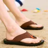 Torra mäns snabba 887 tofflor läder mode mode andningsbara flip flops man strand casual skor utomhus toffel sommarsandaler mulor