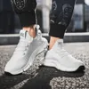 Lätt män sneakers bekväma män sportskor platt manliga löparskor flyger vävande andningsbar jogging casual man skorf6 svart vit