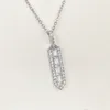 2024 Ins Top Venta Colgante de mujer Joyería de lujo Plata de ley 925 Corte princesa Blanco 5A Cubic Zircon CZ Diamante Piedras preciosas Fiesta Mujer Collar de clavícula nupcial Regalo