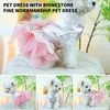 Vêtements pour chiens Maille Épissage Robe pour animaux de compagnie Confortable pour les sorties Charme Strass Bow Décor Princesse À La Mode