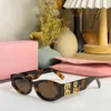 MIUI Fashion نظارات شمسية مصمم بيضاوي الإطار النظارات الشمسية الفاخرة للنساء المضاد للتشغيل UV400 الشخصية