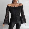 Damesblouses Lady High Street Slanke off-shoulder shirts Mode Doorzichtige jacquard kanten blouse Dames Lente Lange mouw Effen kantoortop