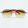 Ventes directes d'usine de nouvelles lunettes de soleil haut de gamme à double rangée incrustées de diamants 3524018 avec verres coupés et lunettes à bras en bois rouge taille 18-135 mm