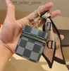 Keychains Presbyopia Keychain Coin Purse Jewelry Keyring Flower Grid Designer Key Gift 240303